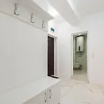 Zhelyazkova Sunny 2br Апартамент Варна