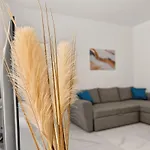 Zhelyazkova Sunny 2br Апартамент Варна