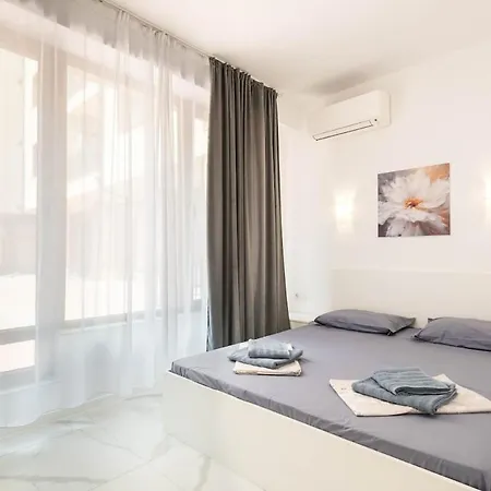 Lejlighed Zhelyazkova Sunny 2br