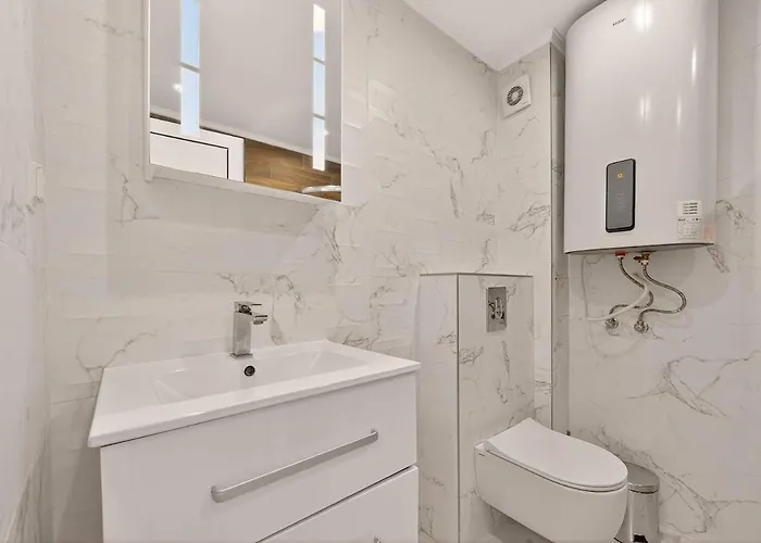 Zhelyazkova Sunny 2br Апартаменты Варна