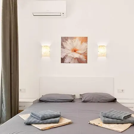 Zhelyazkova Sunny 2br Apartmán