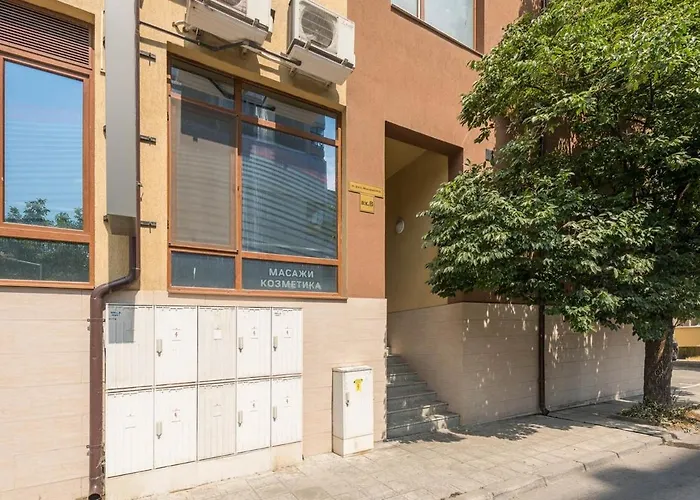 Zhelyazkova Sunny 2br Daire Varna