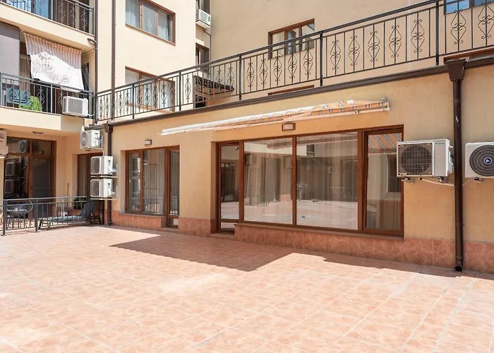 Zhelyazkova Sunny 2br Daire Varna